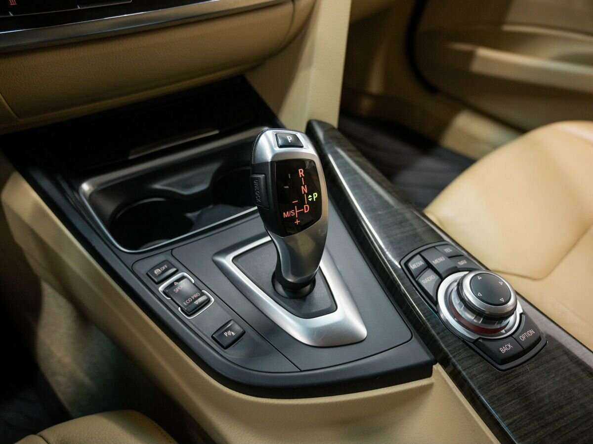 Купить BMW 3 серии с пробегом. Фото: #13