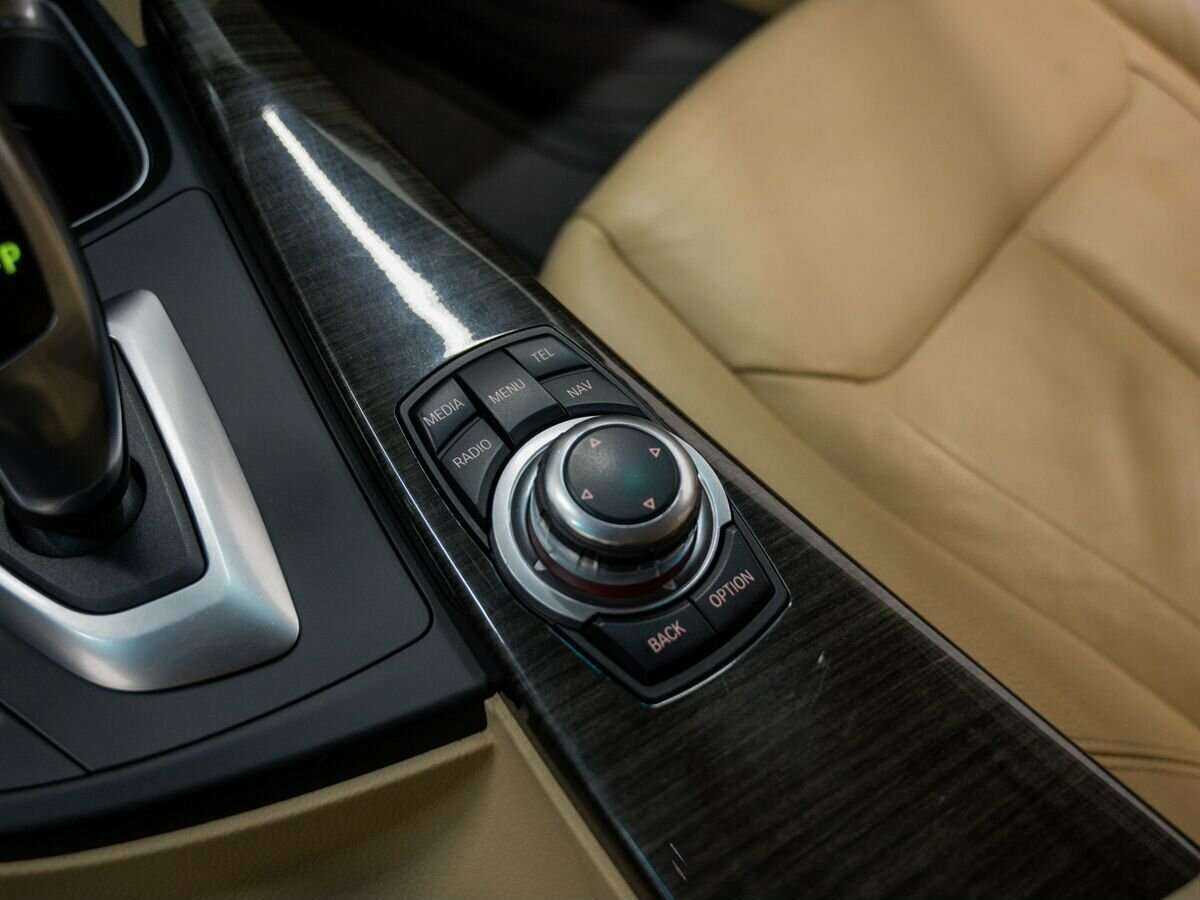 Купить BMW 3 серии с пробегом. Фото: #14