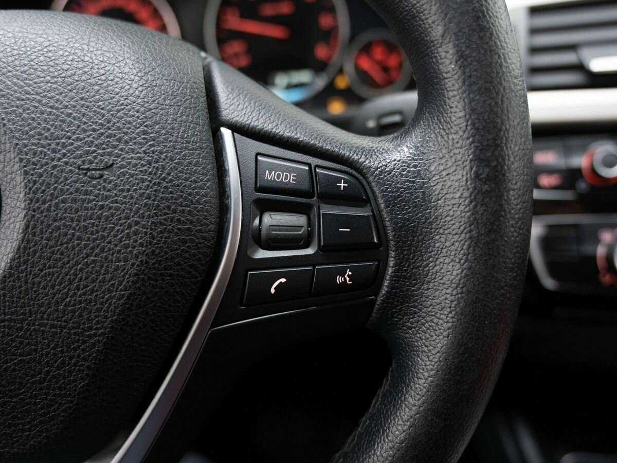 Купить BMW 3 серии с пробегом. Фото: #16