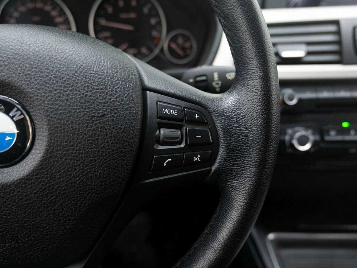 Купить BMW 3 серии с пробегом. Фото: #22