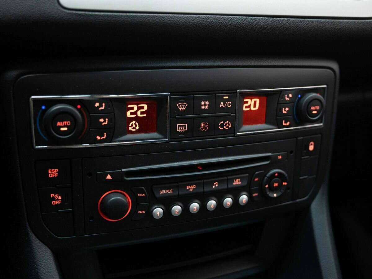 Купить Citroen C5 с пробегом. Фото: #21