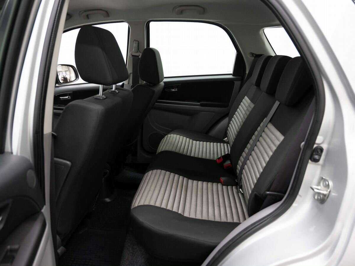 Продажа Б/У Сузуки С-Икс4. Фото: #7