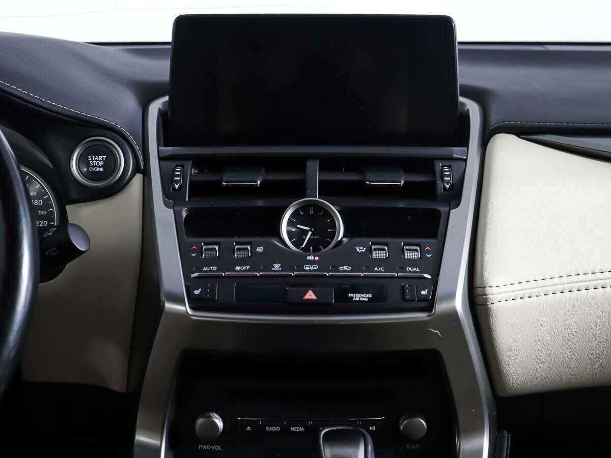 Купить Lexus NX с пробегом. Фото: #11