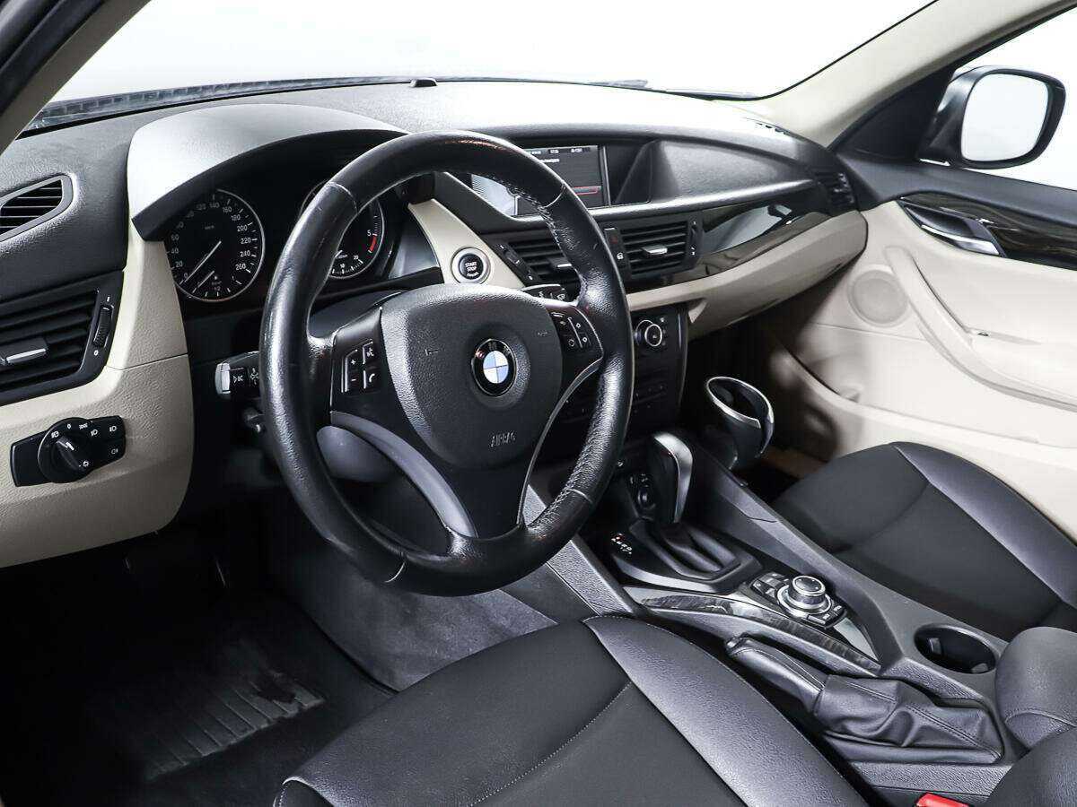 Купить BMW X1 с пробегом. Фото: #12