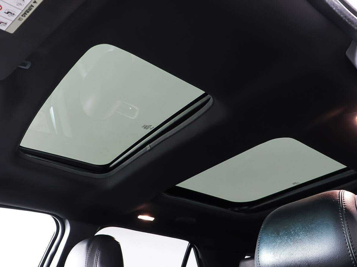 Купить Ford Explorer с пробегом. Фото: #24