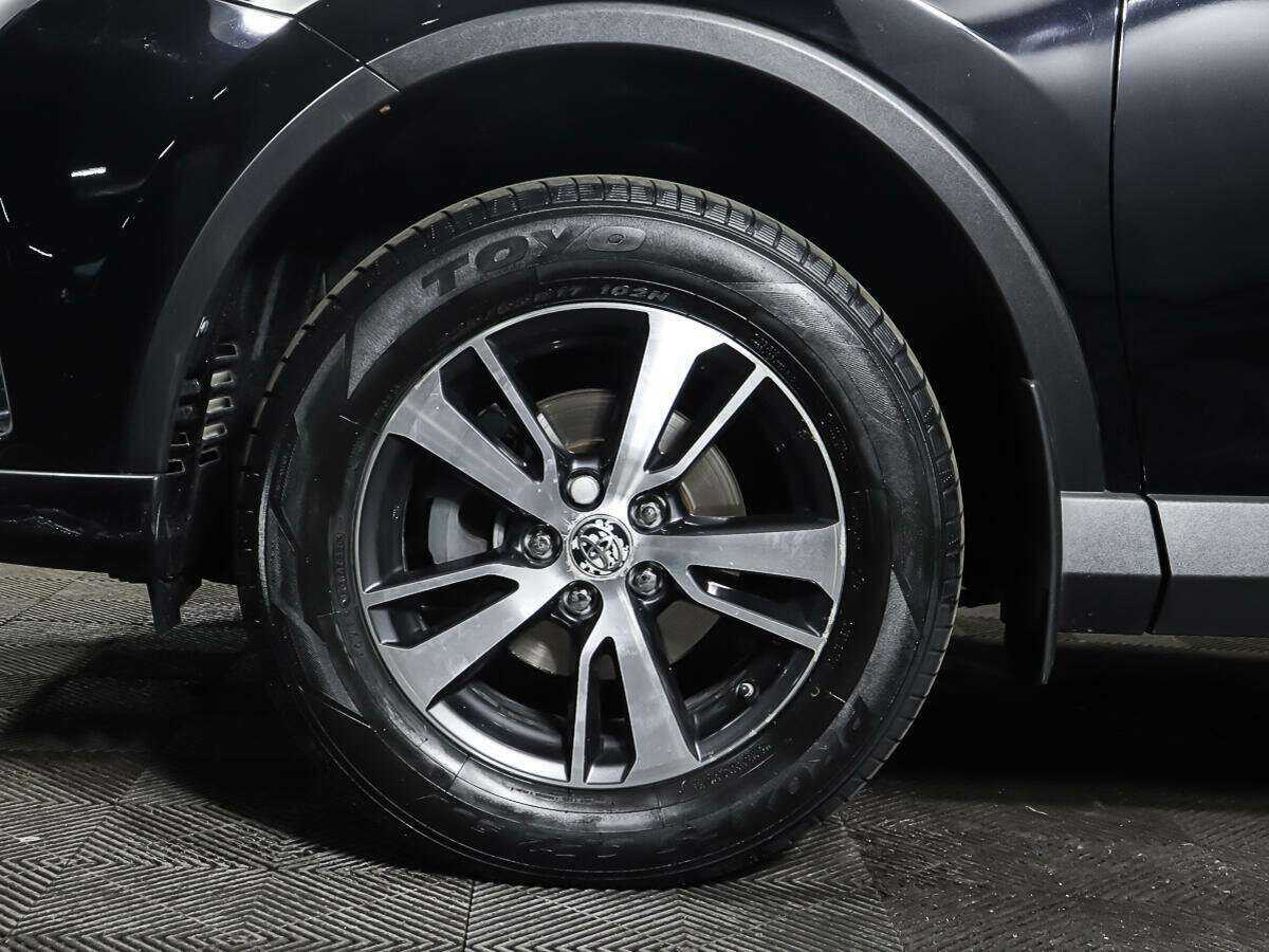 Купить Toyota RAV4 с пробегом. Фото: #19