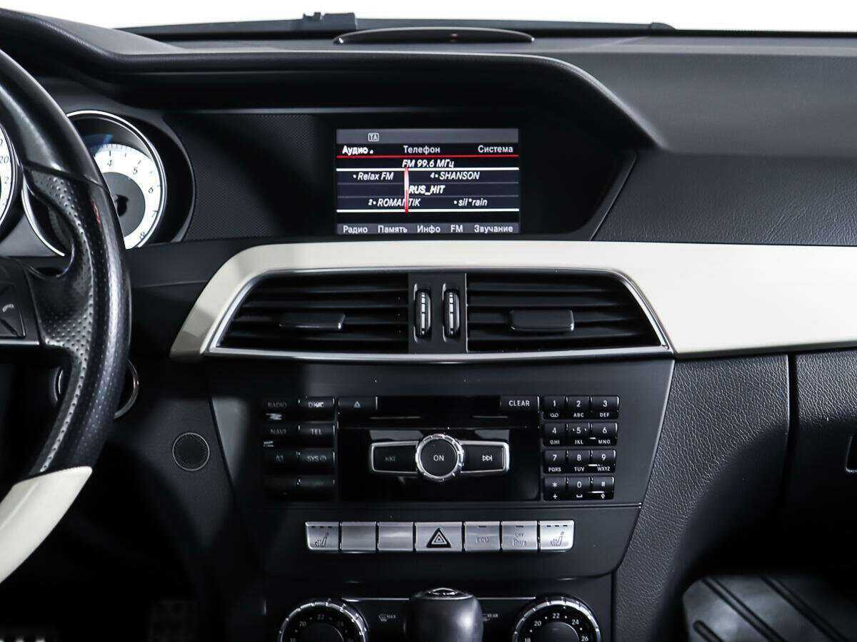 Купить Mercedes-Benz C-Класс с пробегом. Фото: #11