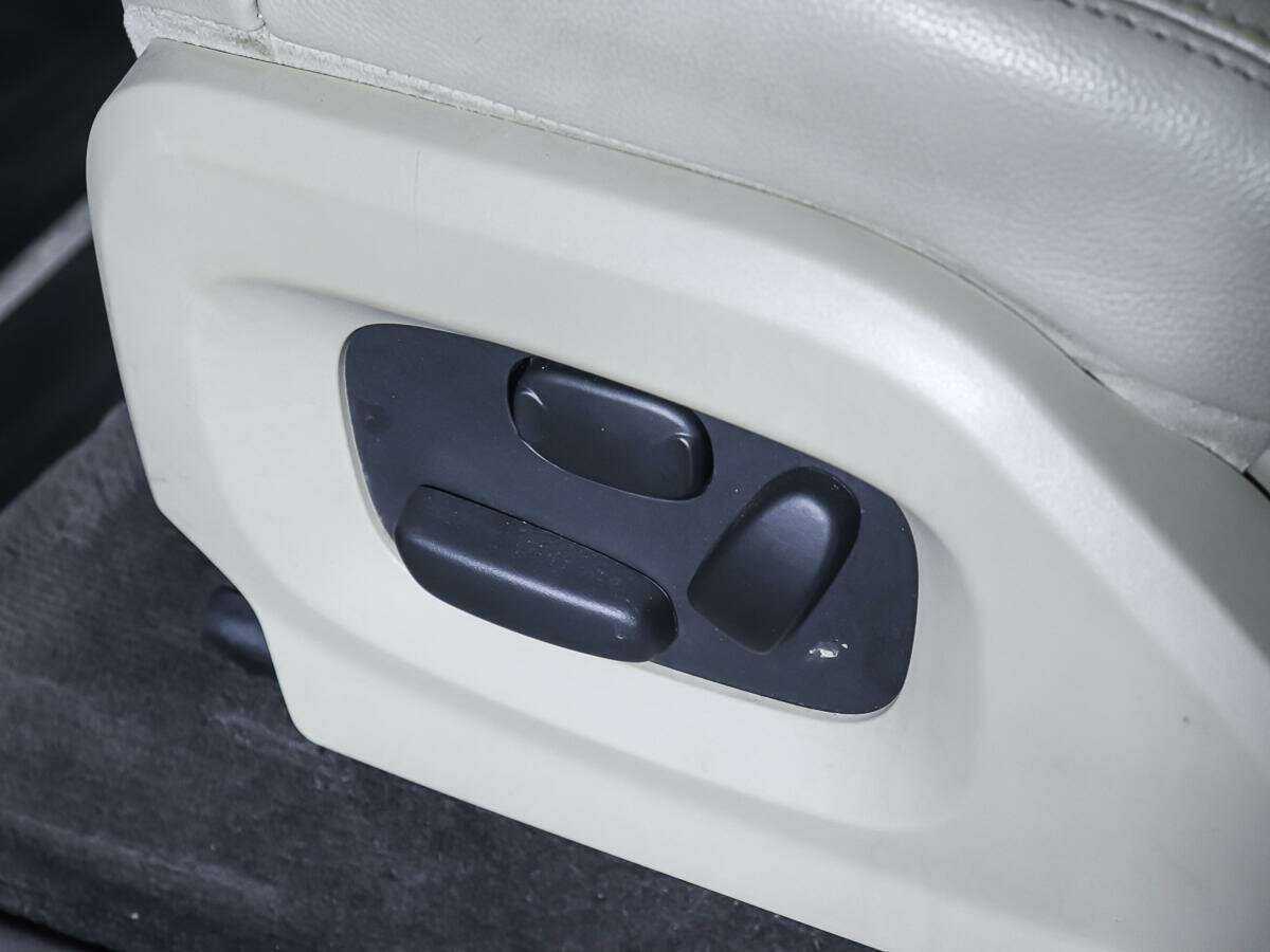 Купить Land Rover Range Rover Evoque с пробегом. Фото: #17