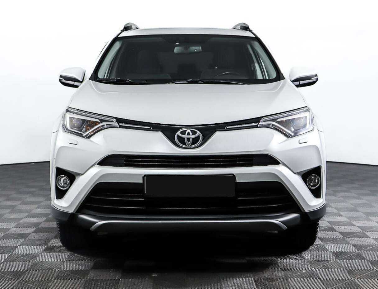 Купить Toyota RAV4 с пробегом. Фото: #1