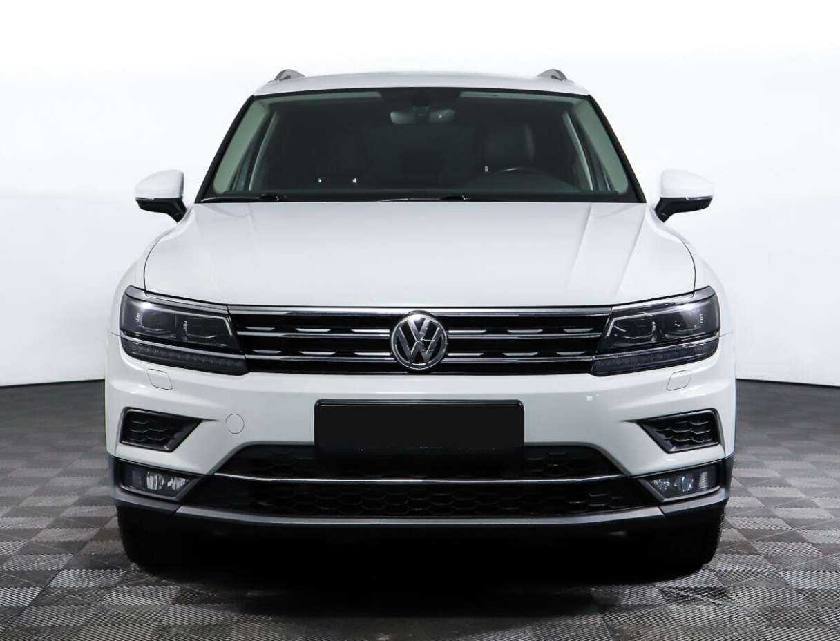 Купить Volkswagen Tiguan с пробегом. Фото: #1