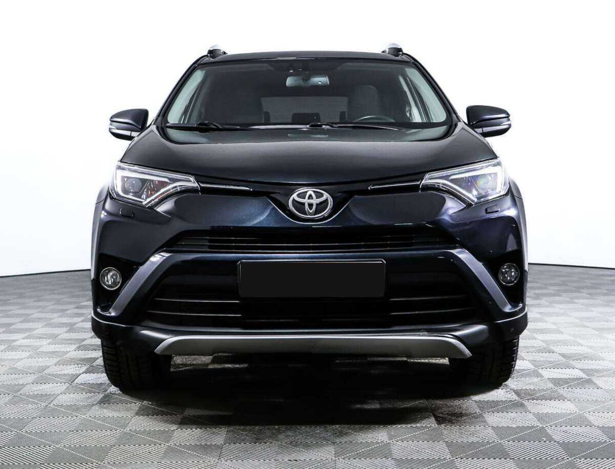 Купить Toyota RAV4 с пробегом. Фото: #1