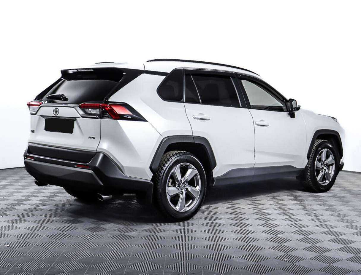 Купить Toyota RAV4 с пробегом. Фото: #4
