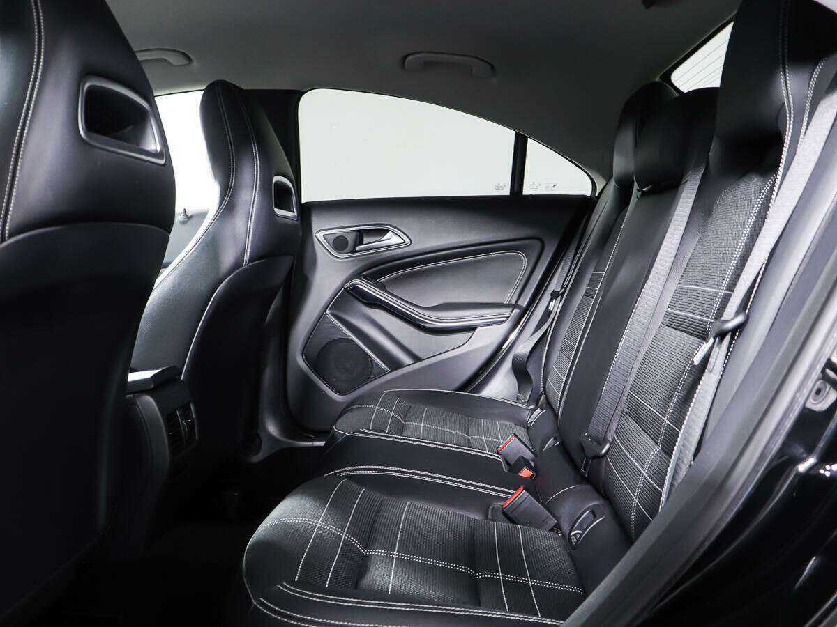 Купить Mercedes-Benz CLA с пробегом. Фото: #9