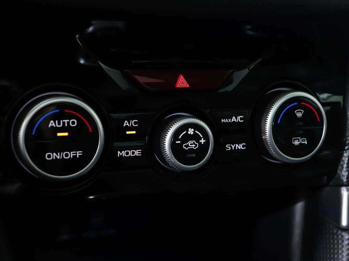 Купить Subaru Forester с пробегом. Фото: #19