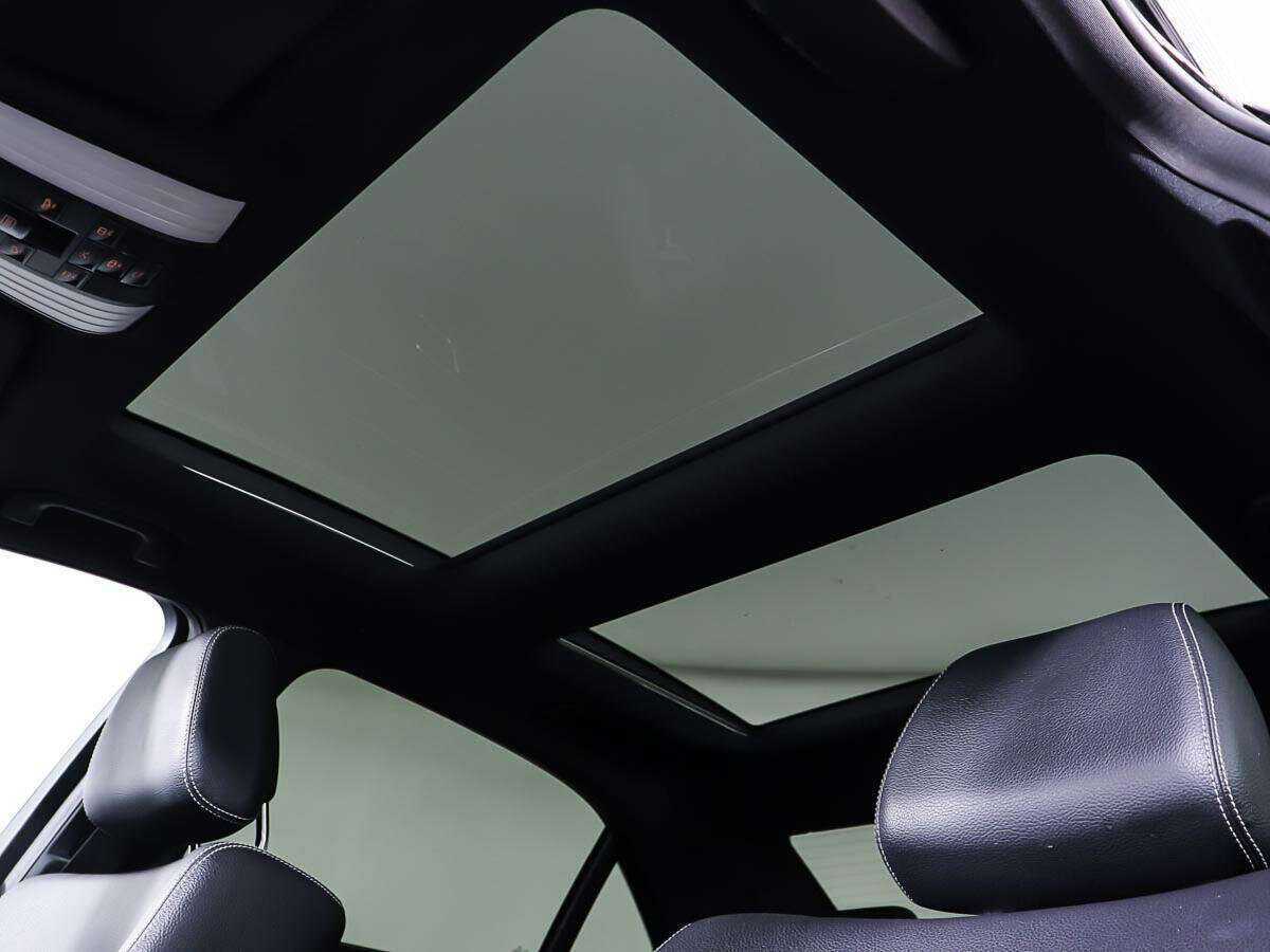 Купить Mercedes-Benz E-Класс с пробегом. Фото: #17