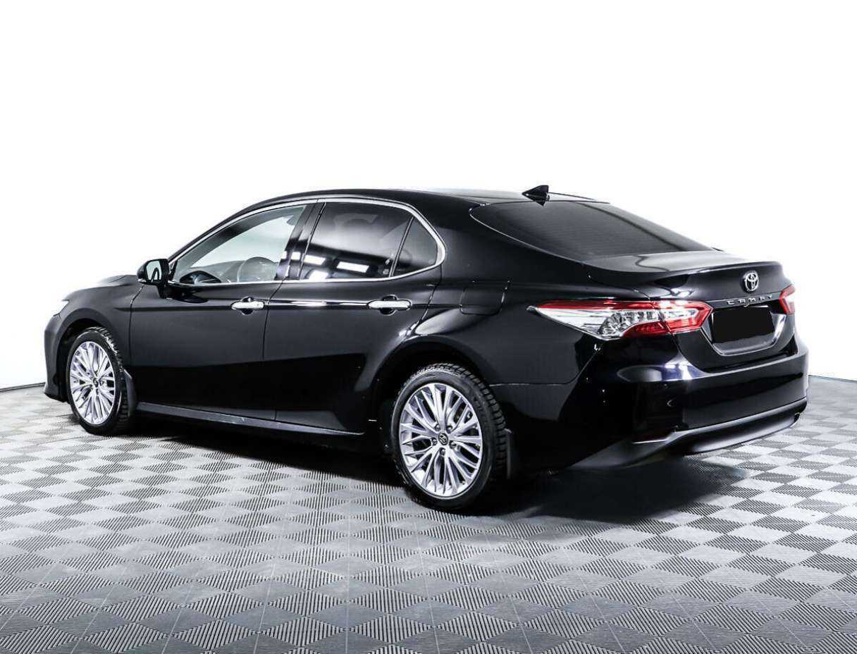 Купить Toyota Camry с пробегом. Фото: #6