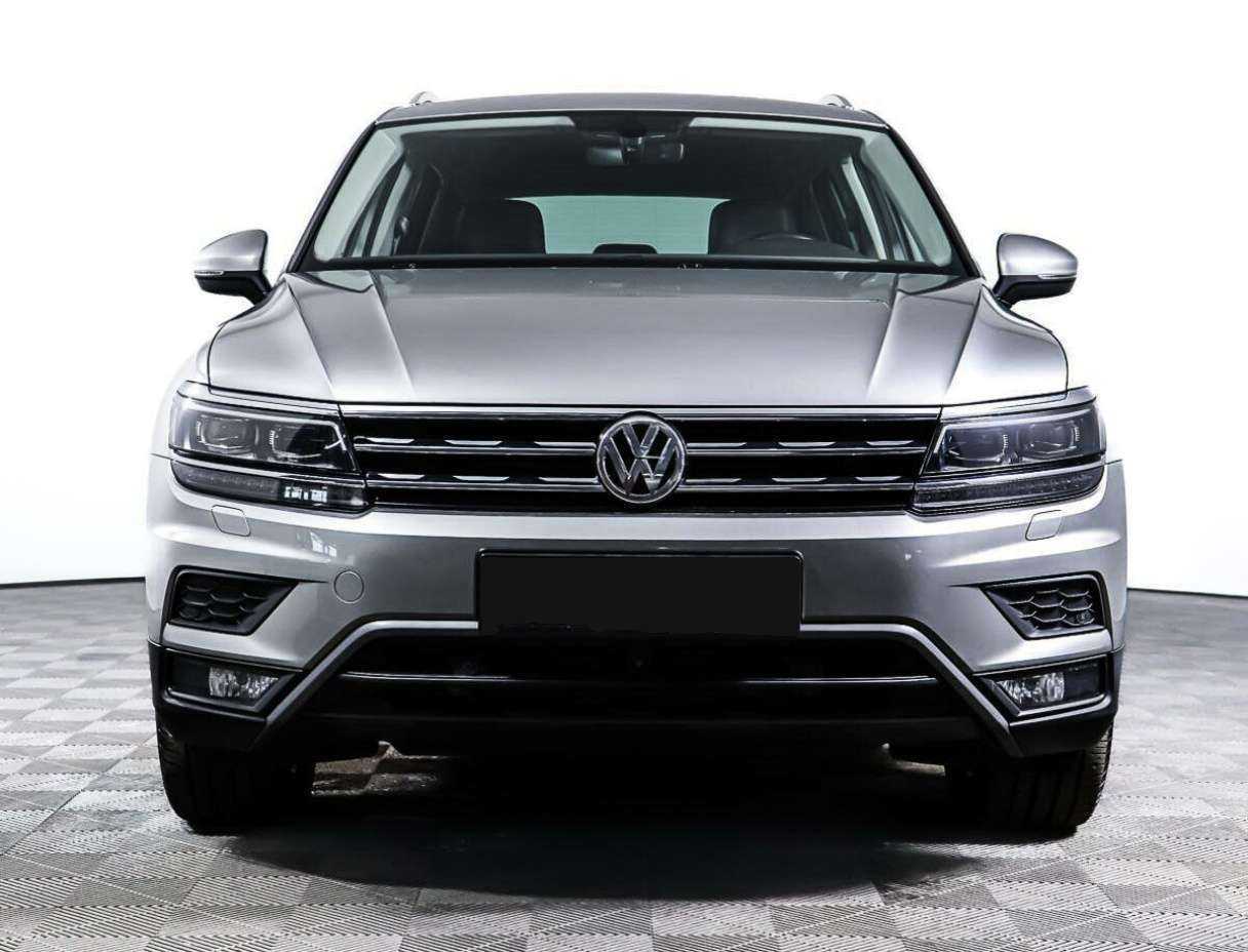 Купить Volkswagen Tiguan с пробегом. Фото: #1