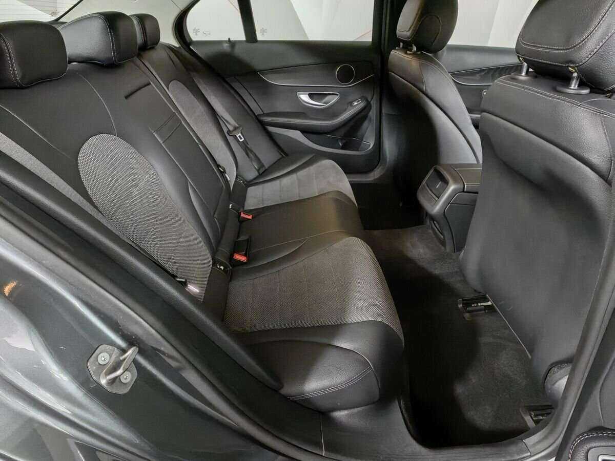 Купить Mercedes-Benz C-Класс с пробегом. Фото: #11