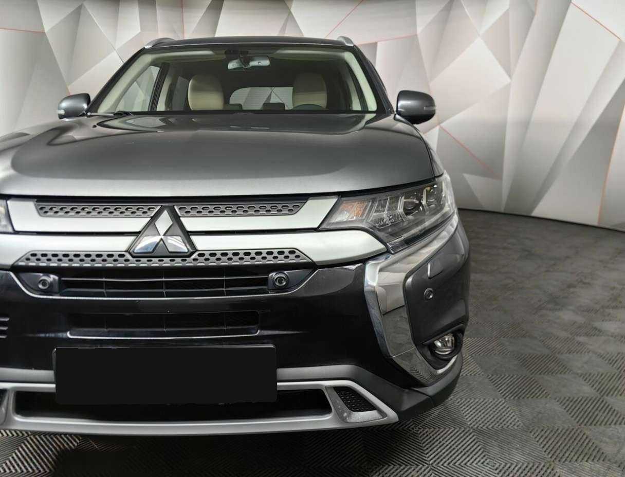 Купить Mitsubishi Outlander с пробегом. Фото: #16