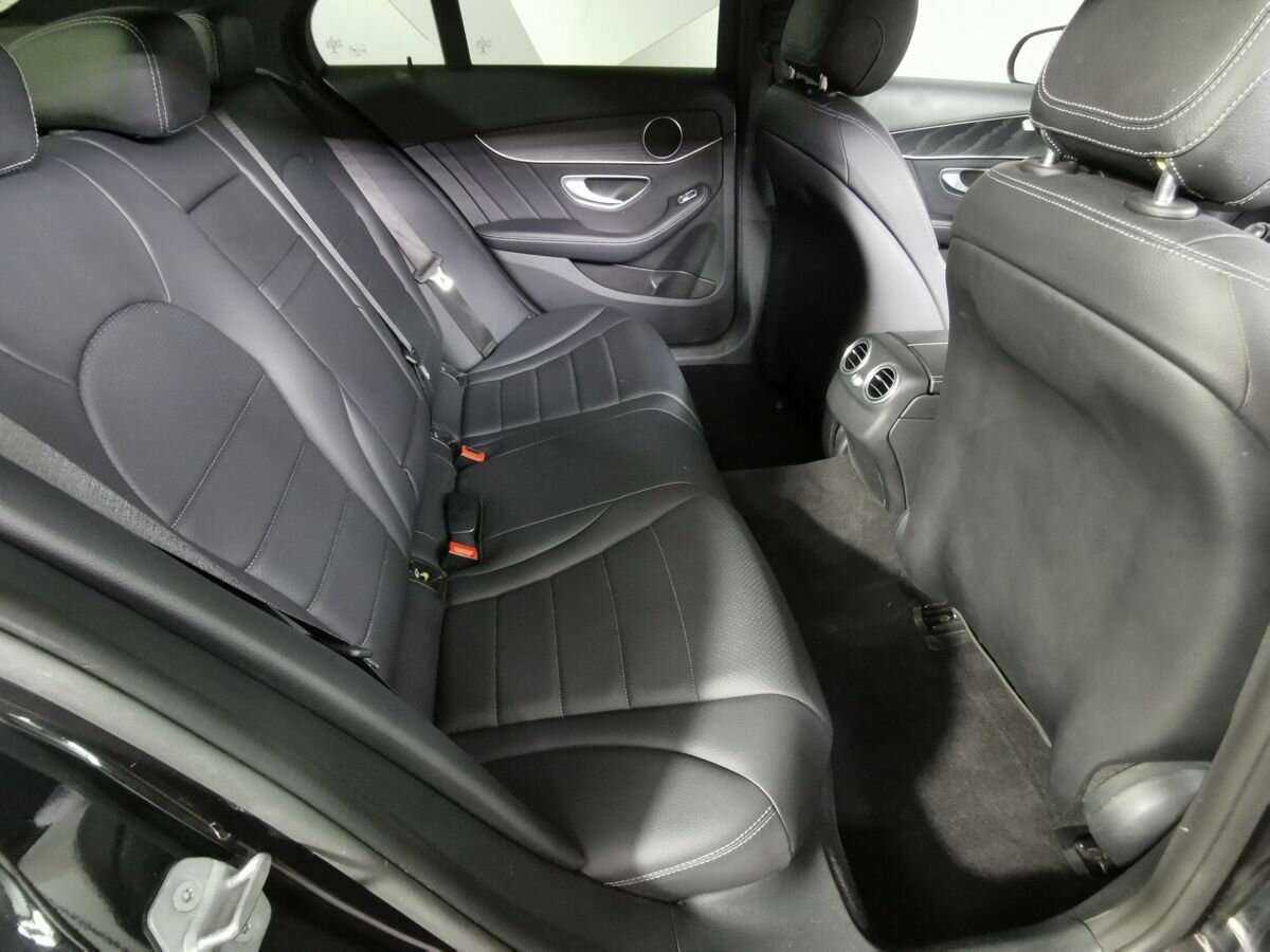 Купить Mercedes-Benz C-Класс с пробегом. Фото: #11