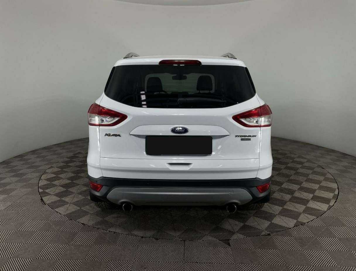 Купить Ford Kuga с пробегом. Фото: #1