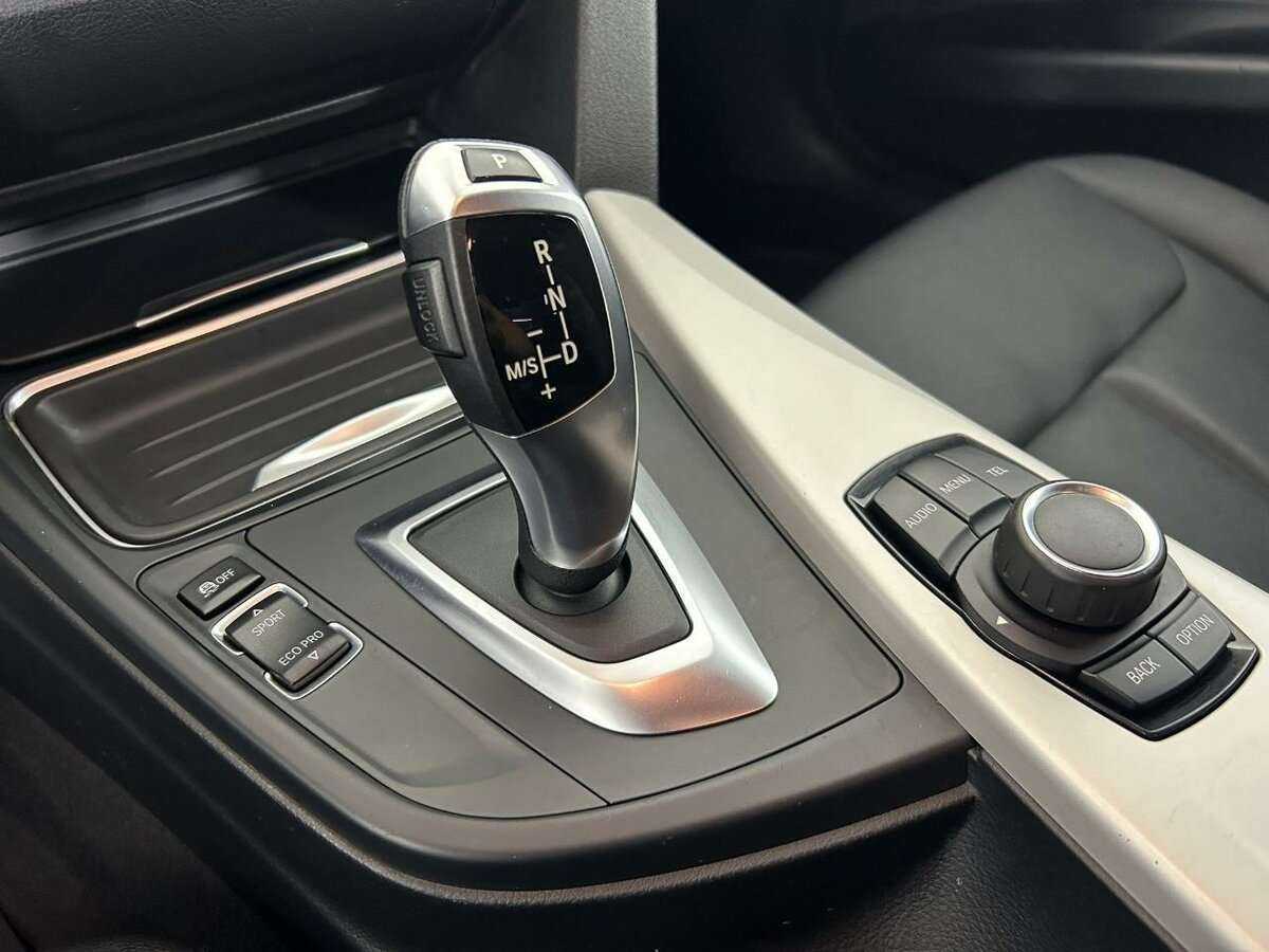 Купить BMW 3 серии с пробегом. Фото: #12