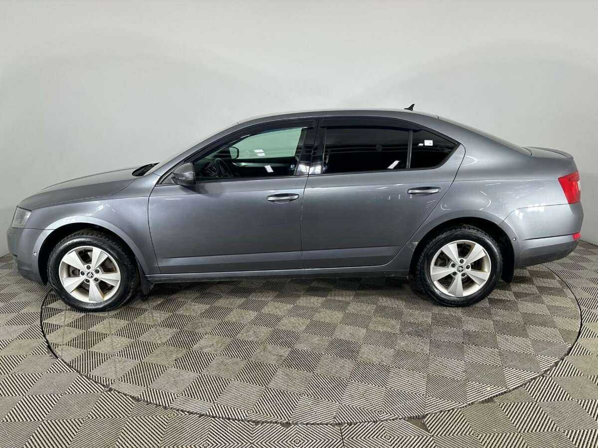 Купить Skoda Octavia с пробегом. Фото: #4