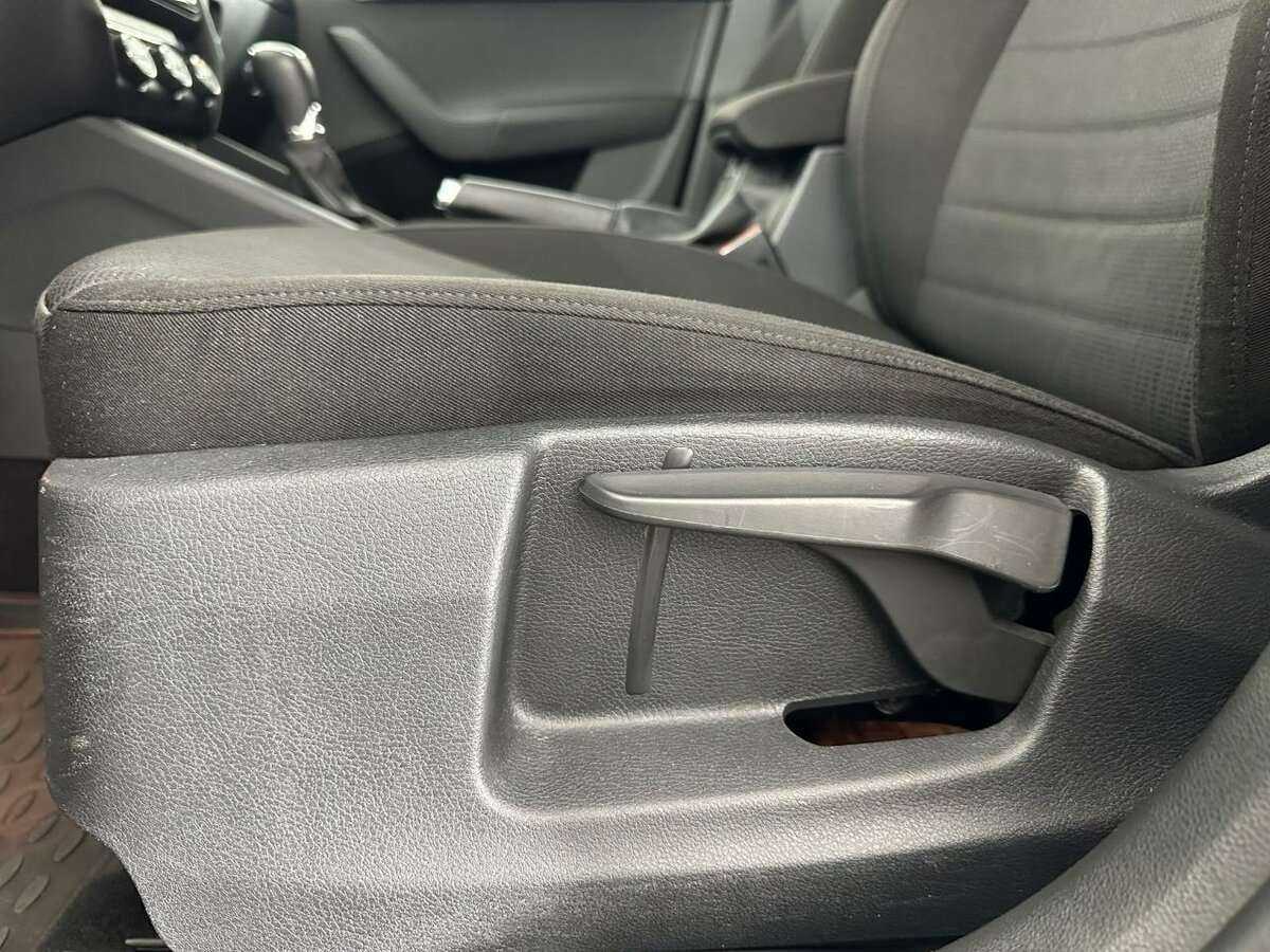 Купить Skoda Octavia с пробегом. Фото: #9