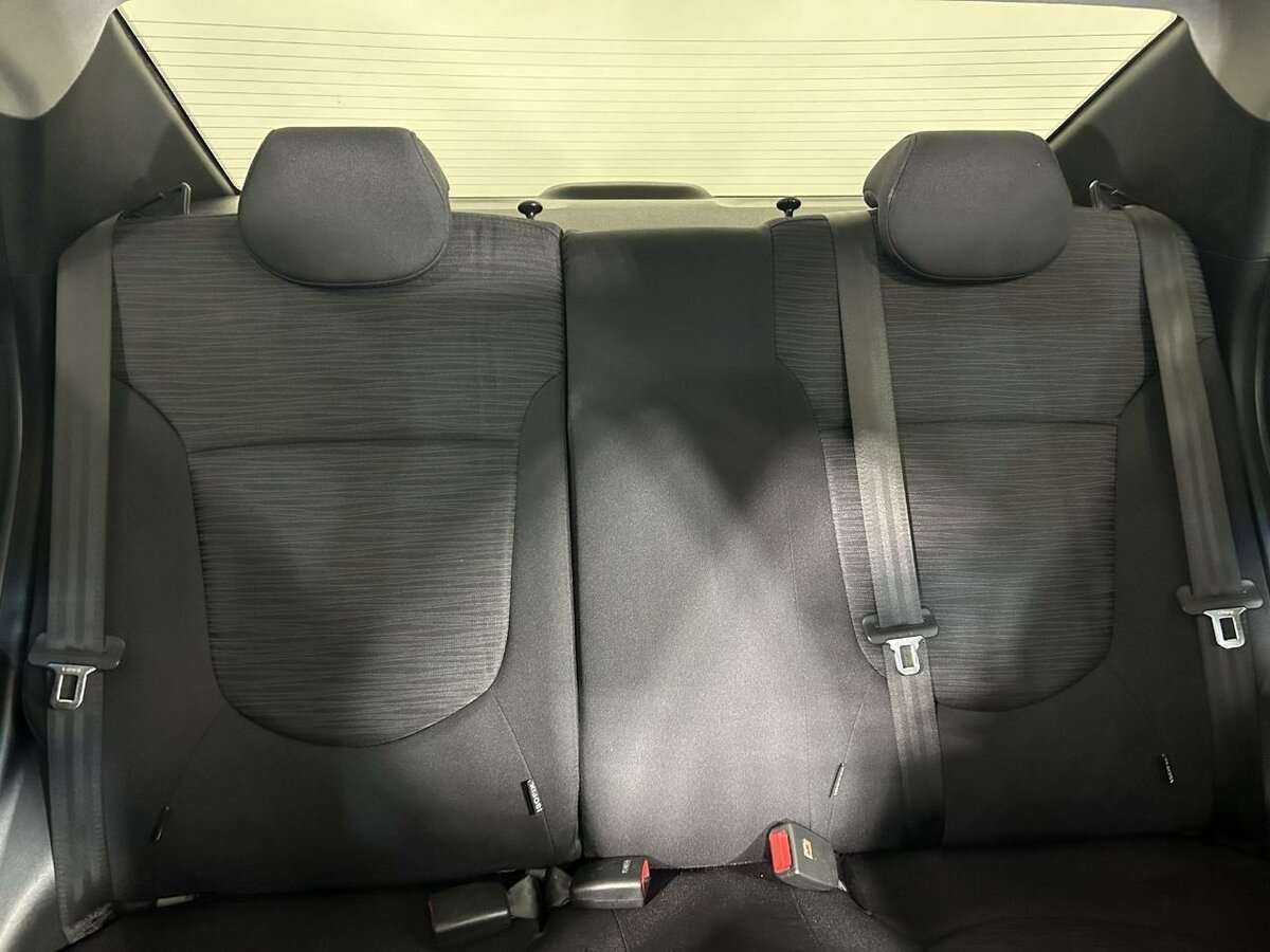 Купить Hyundai Solaris с пробегом. Фото: #14