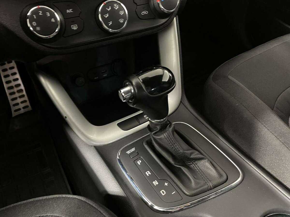 Купить Kia Ceed с пробегом. Фото: #12