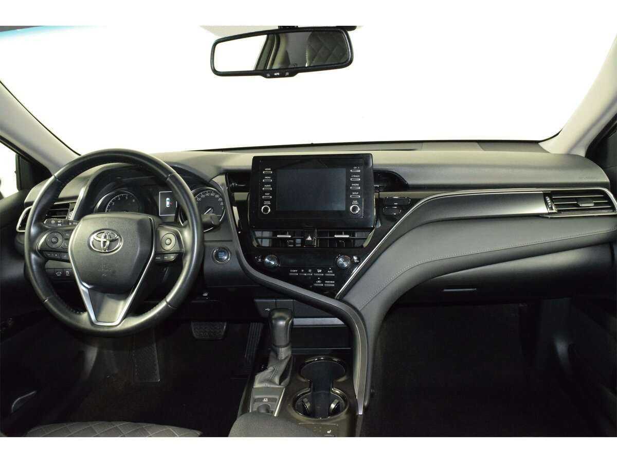 Купить Toyota Camry с пробегом. Фото: #11