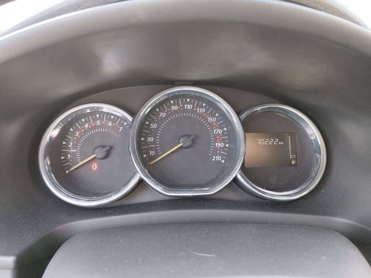 Купить Renault Logan с пробегом. Фото: #12