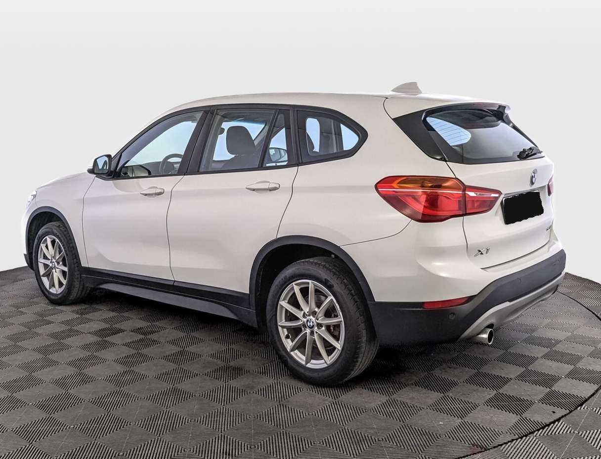 Купить BMW X1 с пробегом. Фото: #6