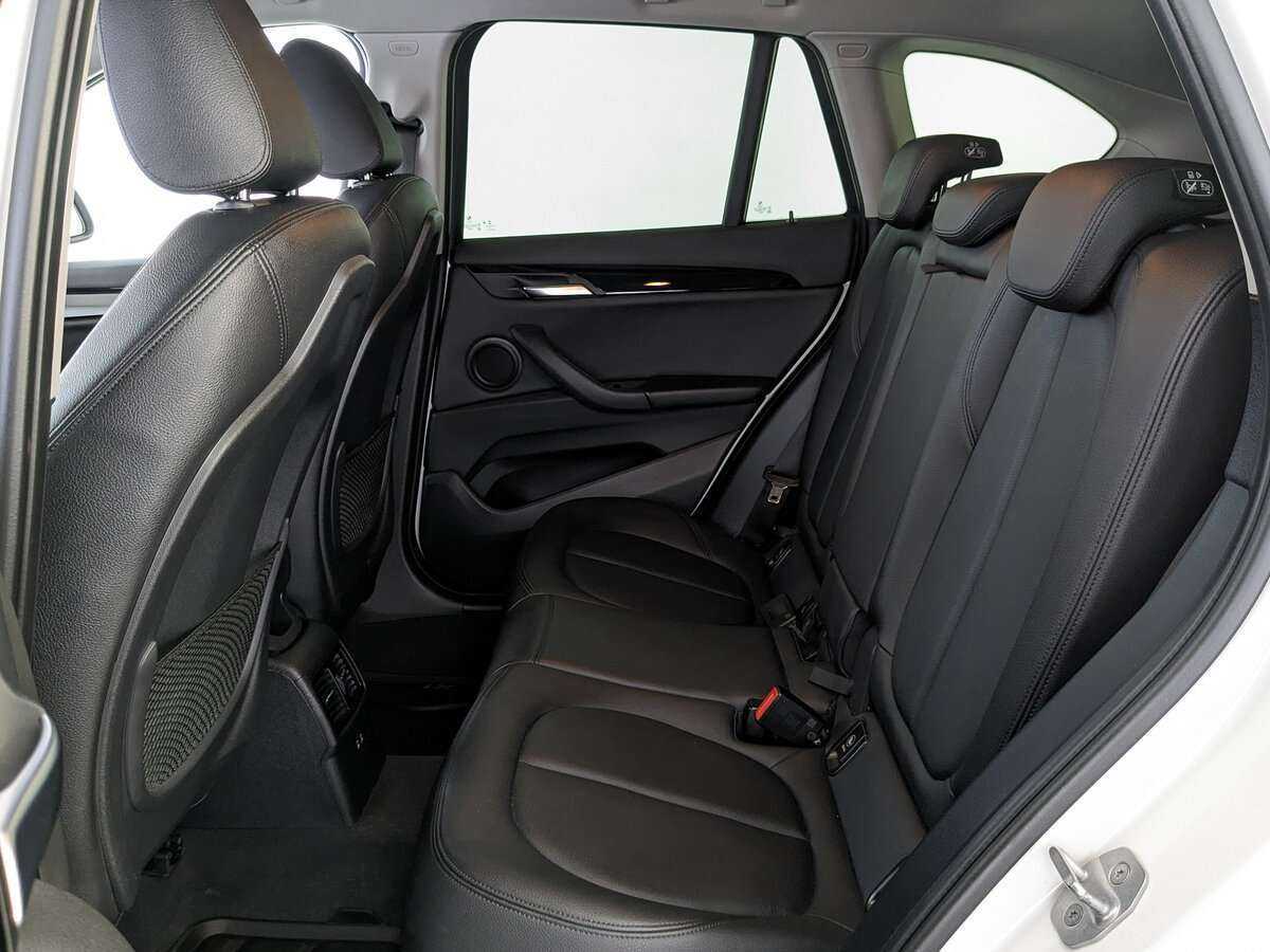 Купить BMW X1 с пробегом. Фото: #15