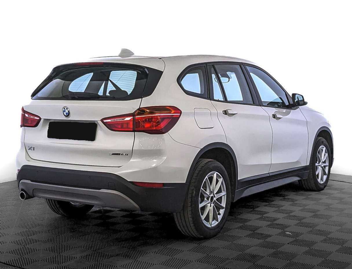 Купить BMW X1 с пробегом. Фото: #4