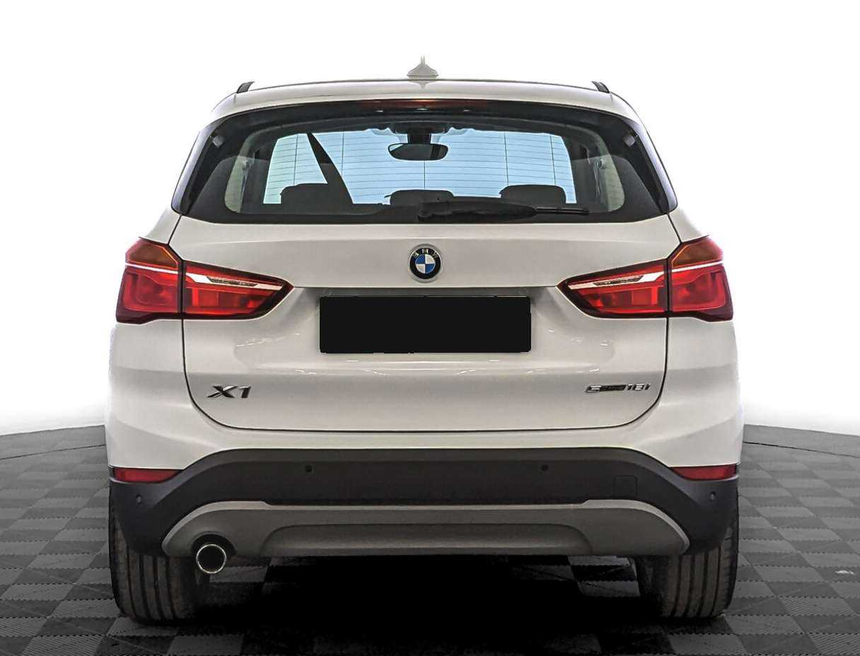 Купить BMW X1 с пробегом. Фото: #5