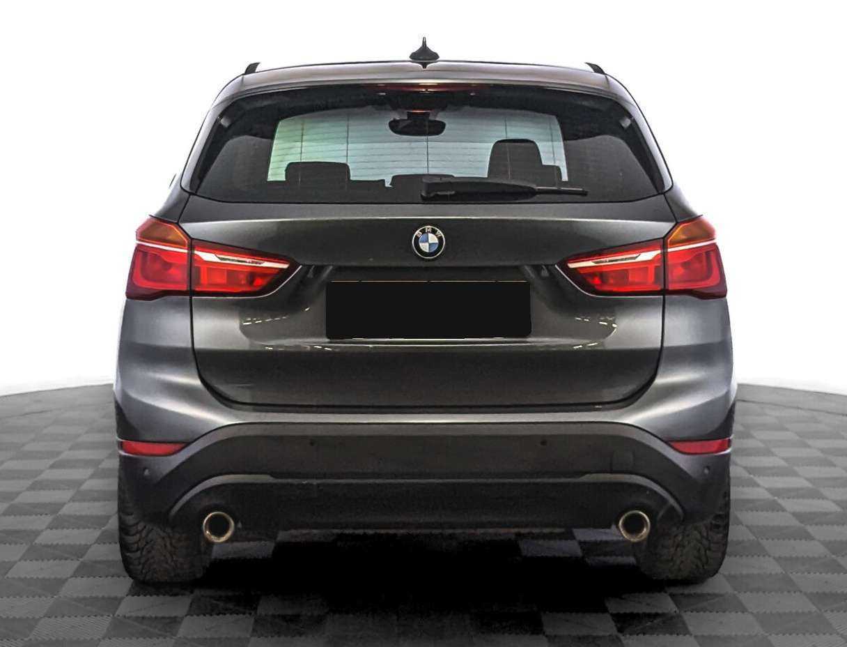 Купить BMW X1 с пробегом. Фото: #1