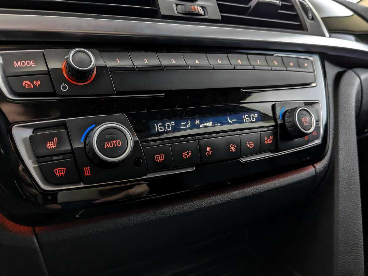 Купить BMW 3 серии с пробегом. Фото: #19