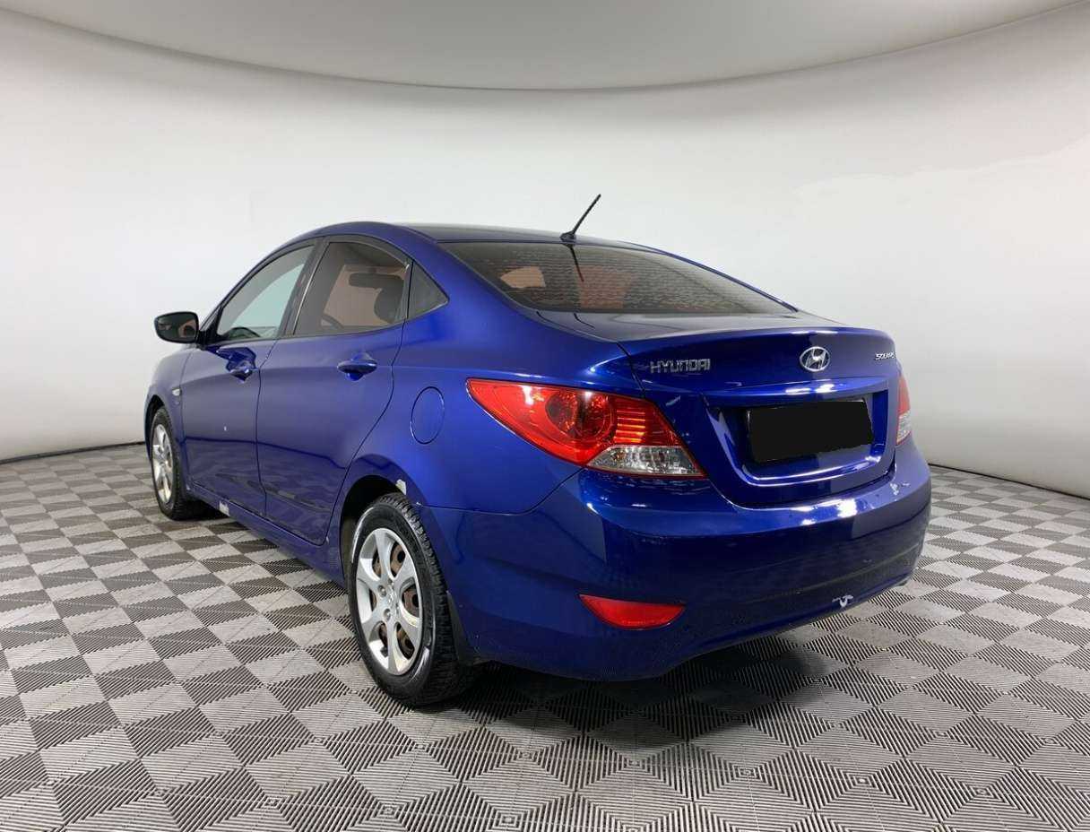 Купить Hyundai Solaris с пробегом. Фото: #6