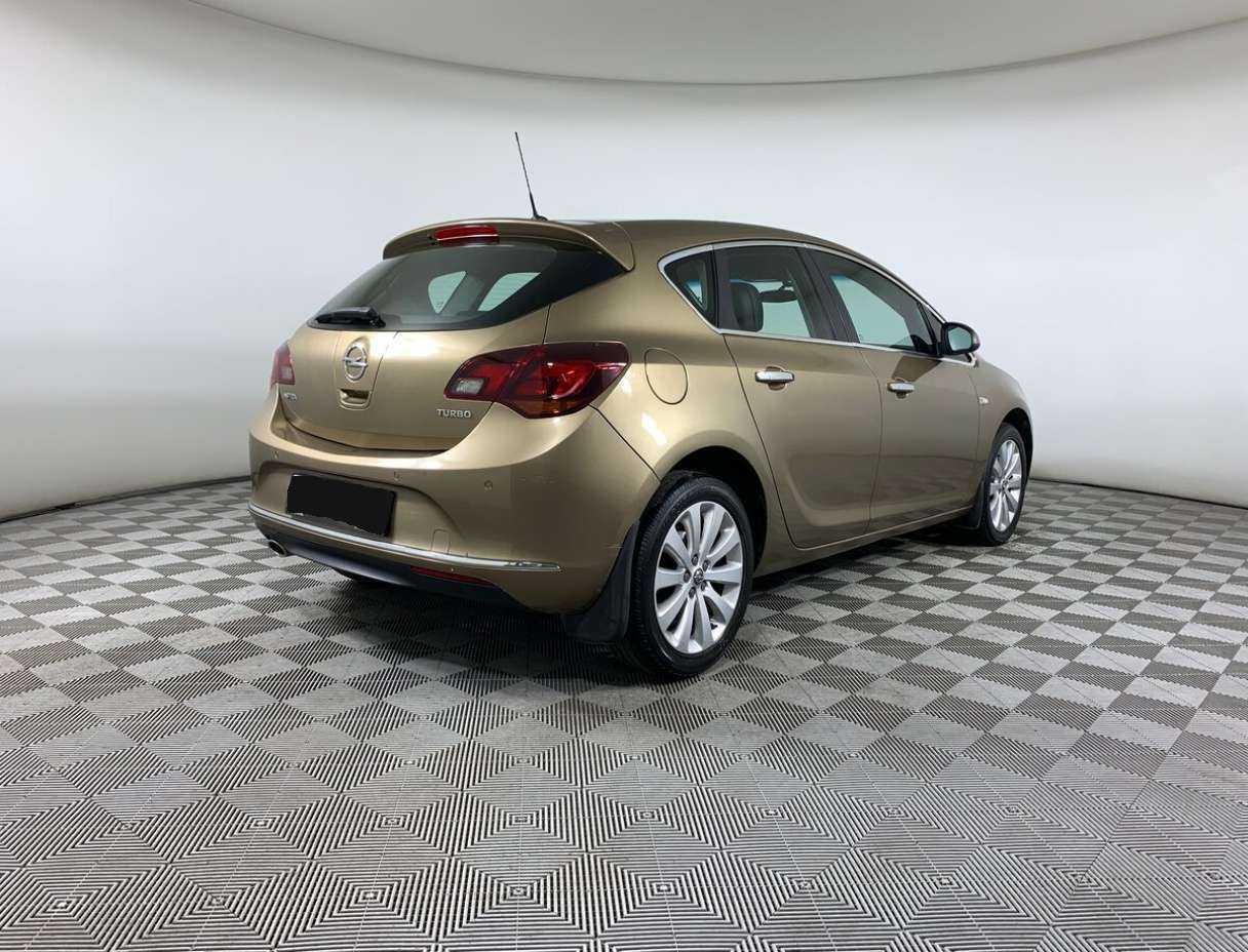 Купить Opel Astra с пробегом. Фото: #4