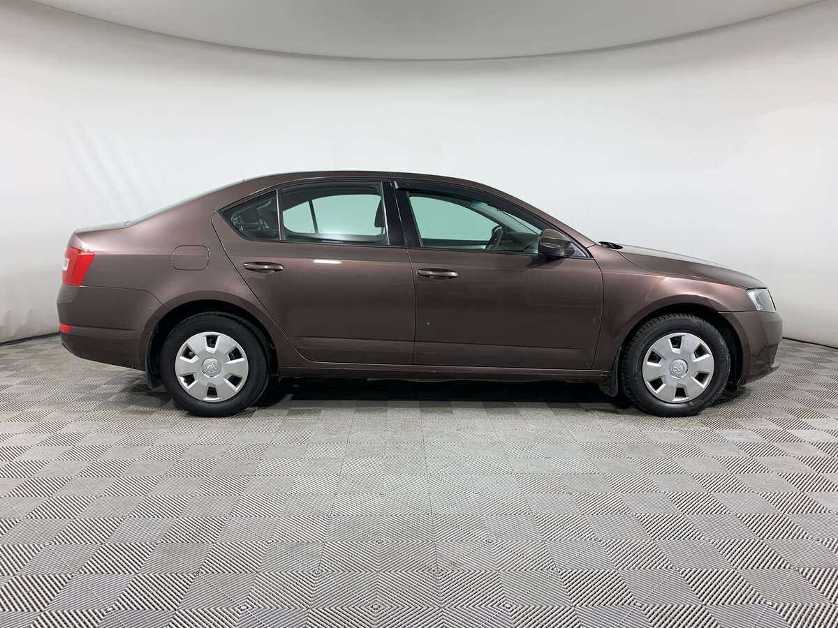 Купить Skoda Octavia с пробегом. Фото: #3