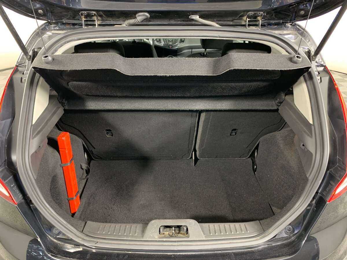 Купить Ford Fiesta с пробегом. Фото: #19