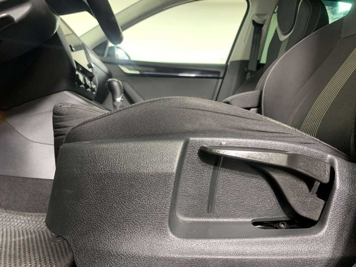 Купить Skoda Octavia с пробегом. Фото: #13