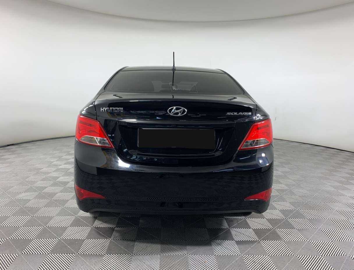 Купить Hyundai Solaris с пробегом. Фото: #5