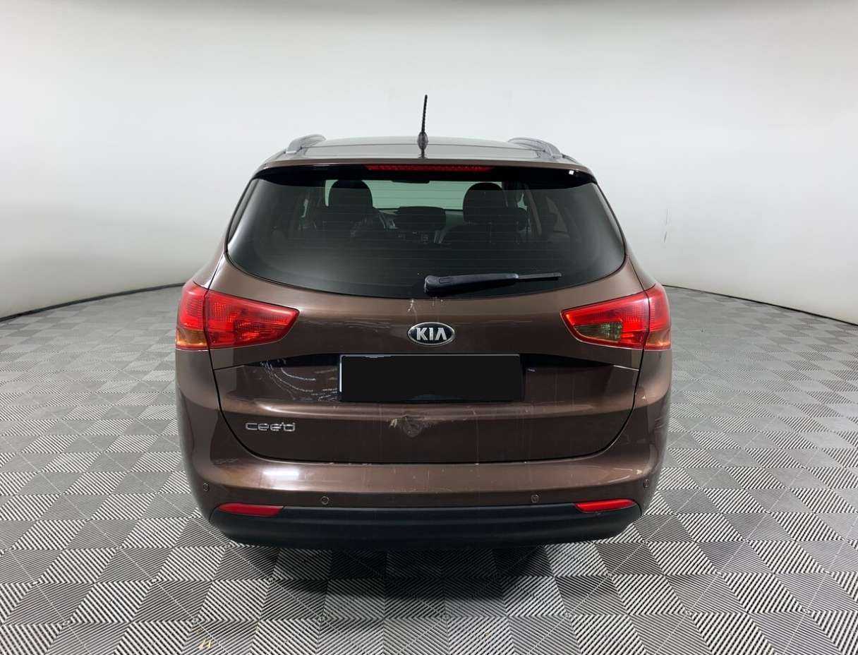 Купить Kia Ceed с пробегом. Фото: #5