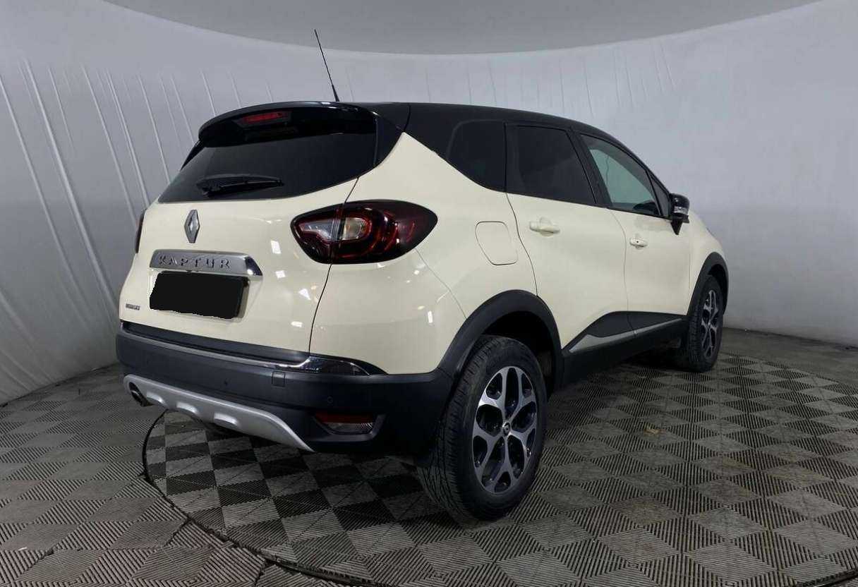 Купить Renault Kaptur с пробегом. Фото: #4