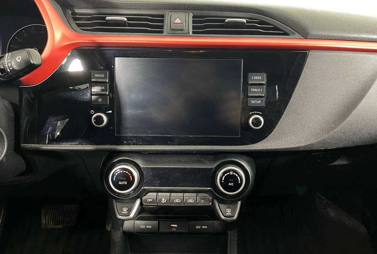 Купить Kia Rio с пробегом. Фото: #11