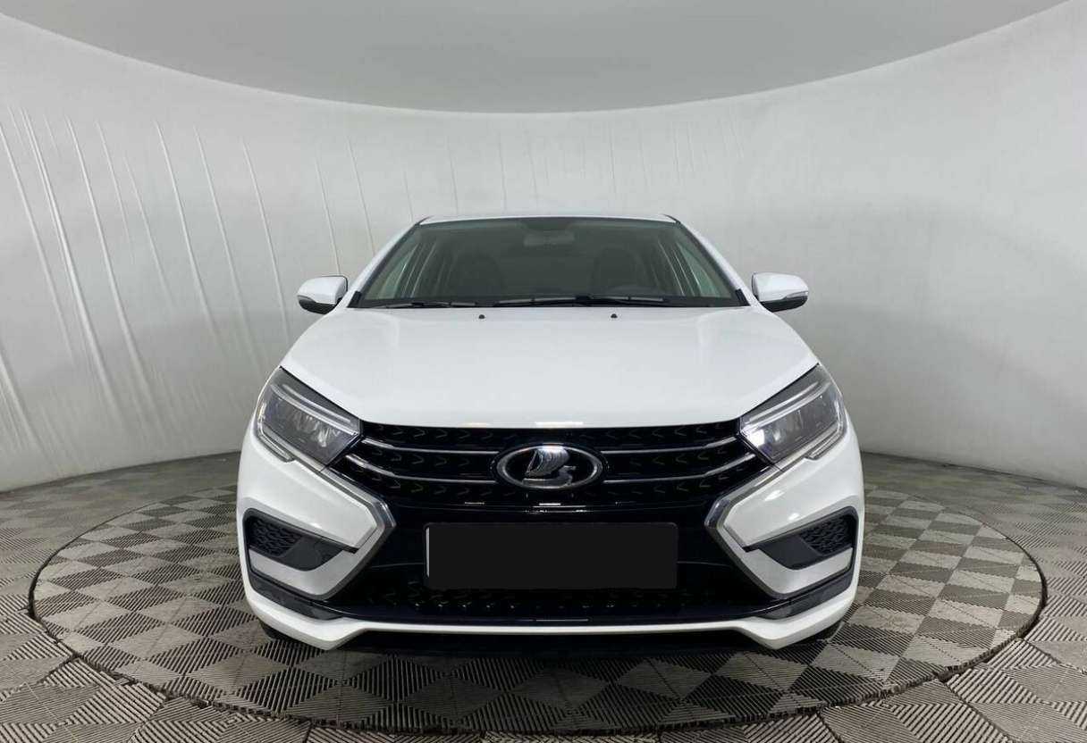 Купить Lada (ВАЗ) Vesta с пробегом. Фото: #1