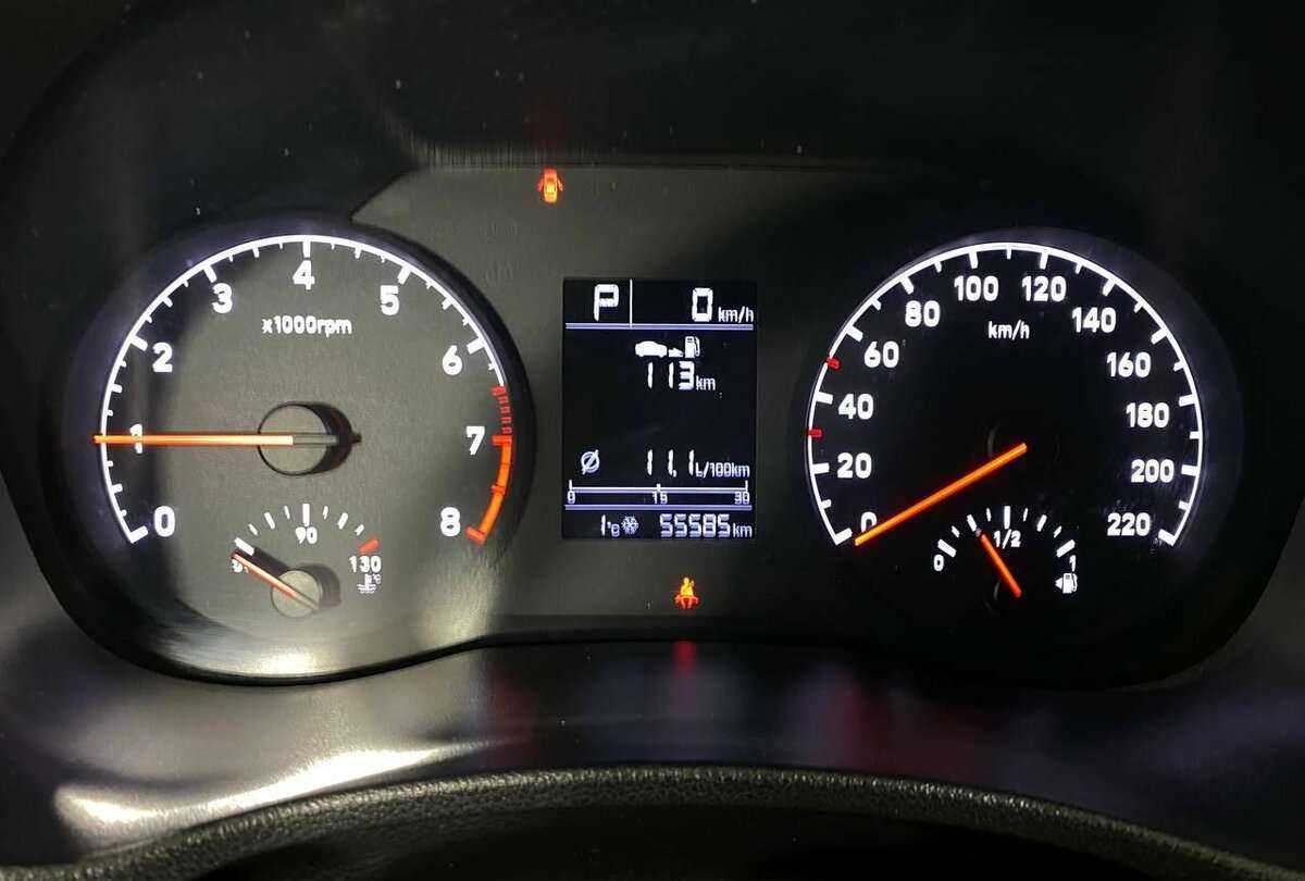 Купить Hyundai Solaris с пробегом. Фото: #6