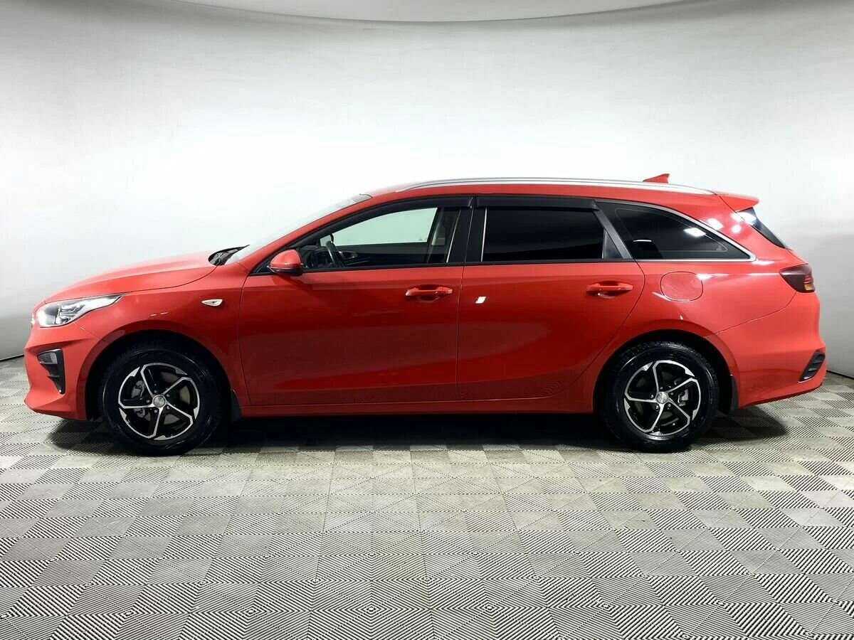 Купить Kia Ceed с пробегом. Фото: #7